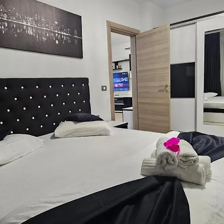 Διαμέρισμα Mamaia Nord & Piscina Interioara Incalzita Gym Parking *