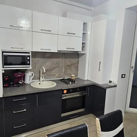 Mamaia Nord & Piscina Interioara Incalzita Gym Parking * Năvodari
