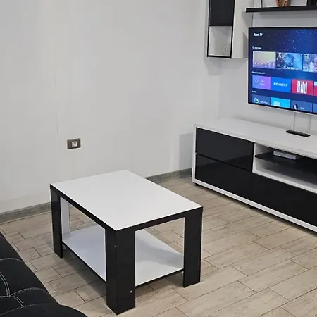Mamaia Nord & Piscina Interioara Incalzita Gym Parking Năvodari